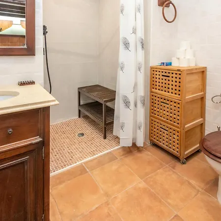 Holiday home Masia Garriga, Avia Girona